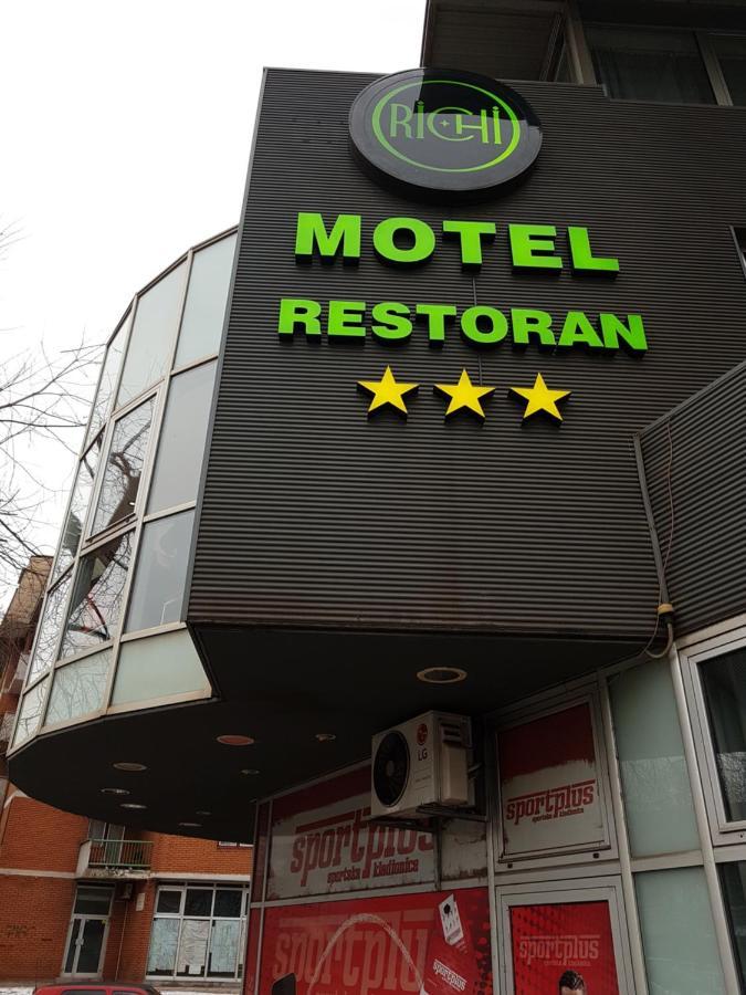 Motel Richi Zenica Esterno foto