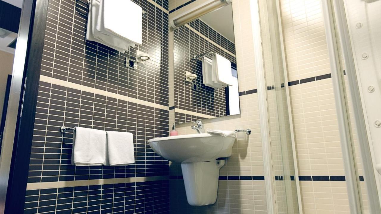 Motel Richi Zenica Esterno foto