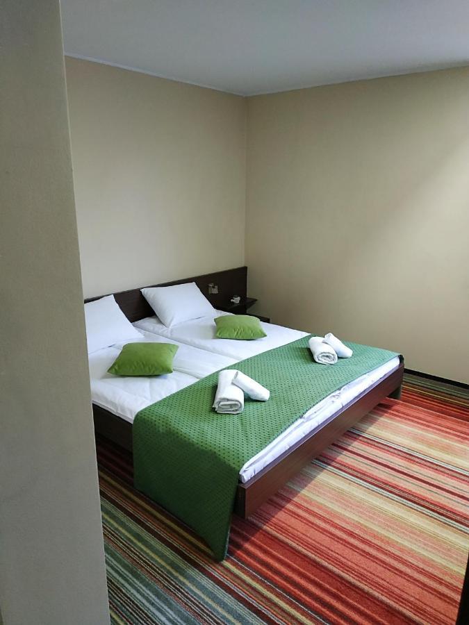 Motel Richi Zenica Esterno foto