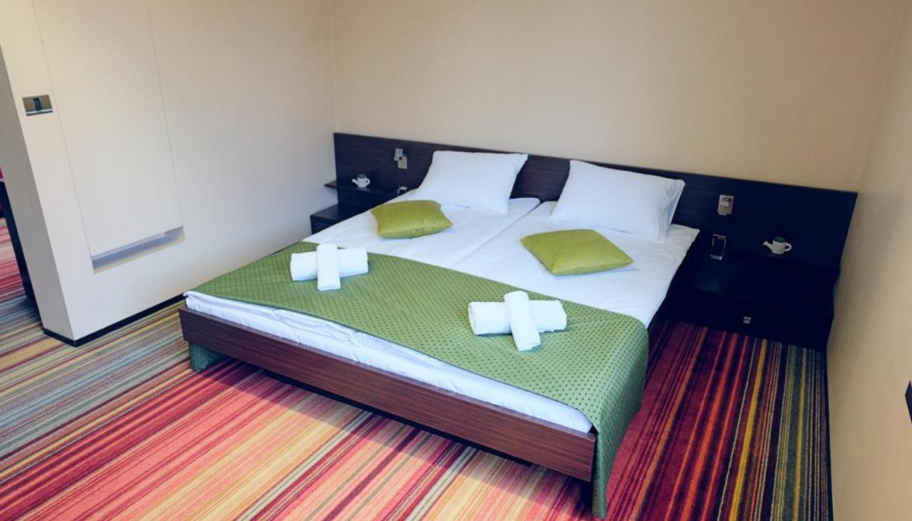 Motel Richi Zenica Esterno foto